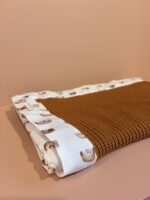 Grandes Suenos βαμβακερή πλεκτή κουβέρτα Rainbows - Κανελί 75x100cm