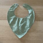 Grandes Suenos - Βαμβακερή Σαλιάρα Mint footprints