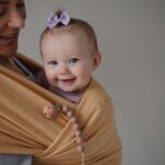 Mushie Baby Carrier Wrap Υφασμάτινος Μάρσιπος - Mustard Melange - Image 2