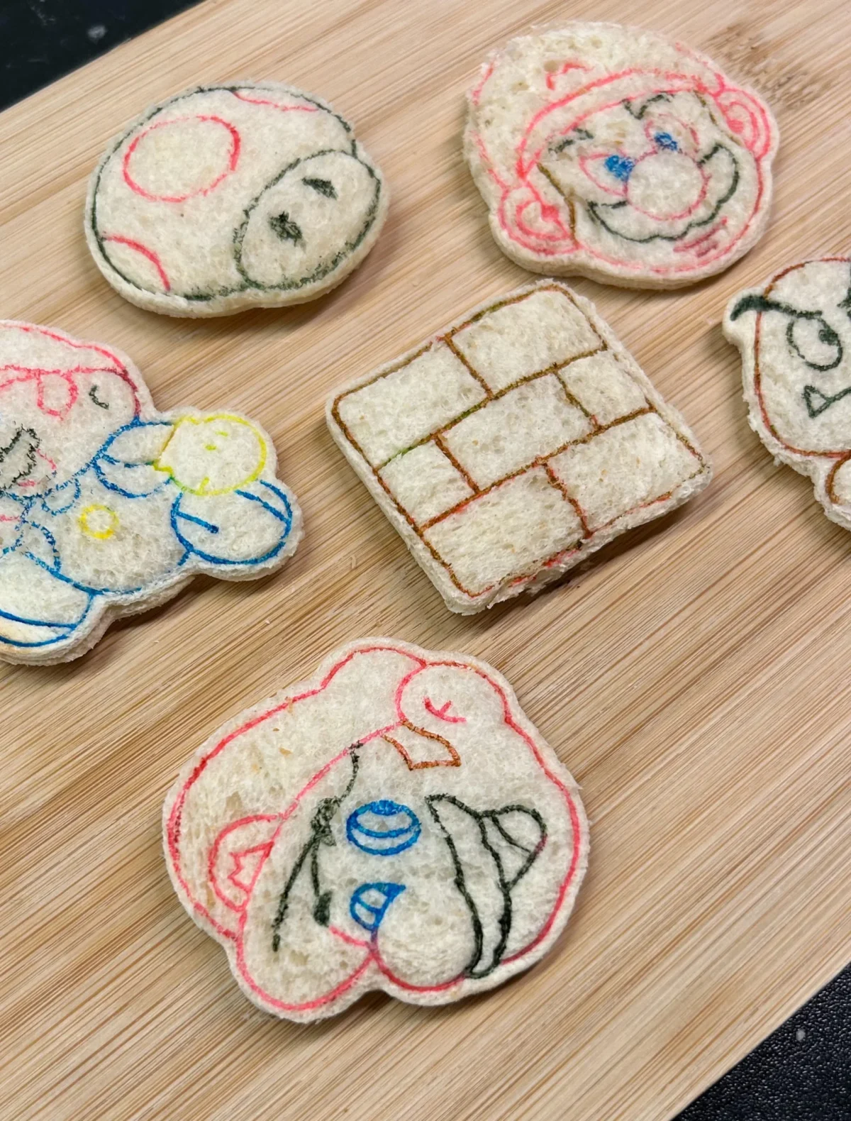 #lunchboxaki: Cookie cutters Super Snack Bros - Image 2