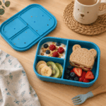 Peck ‘n Pack Bento Box – Φαγητοδοχείο Σιλικόνης με 3 Χωρίσματα – Starlight Blue